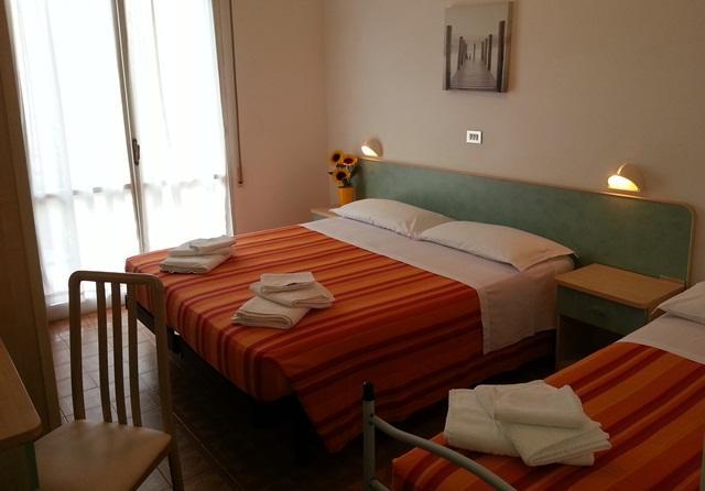 Albergo Santo Stefano Беллария-Иджеа-Марина Экстерьер фото